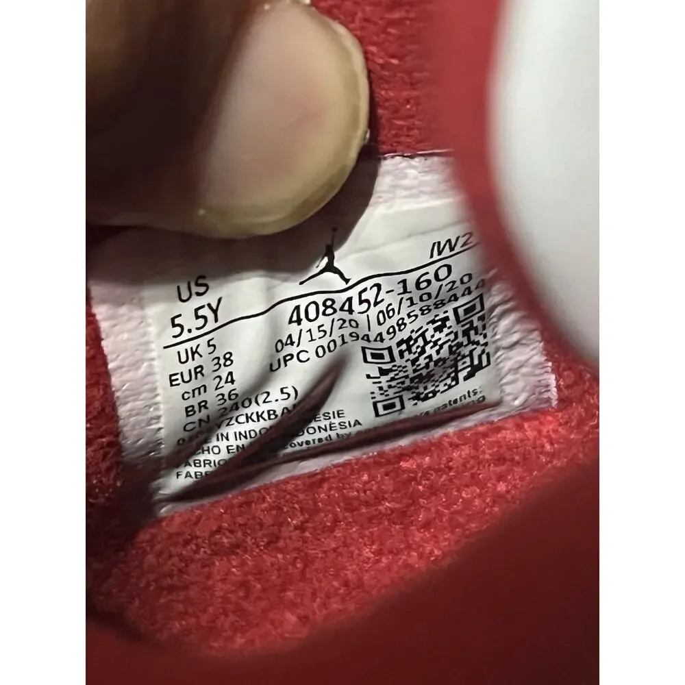 Size 5.5y- Air Jordan 4 Retro OG GS Fire Red 2020 408452-160